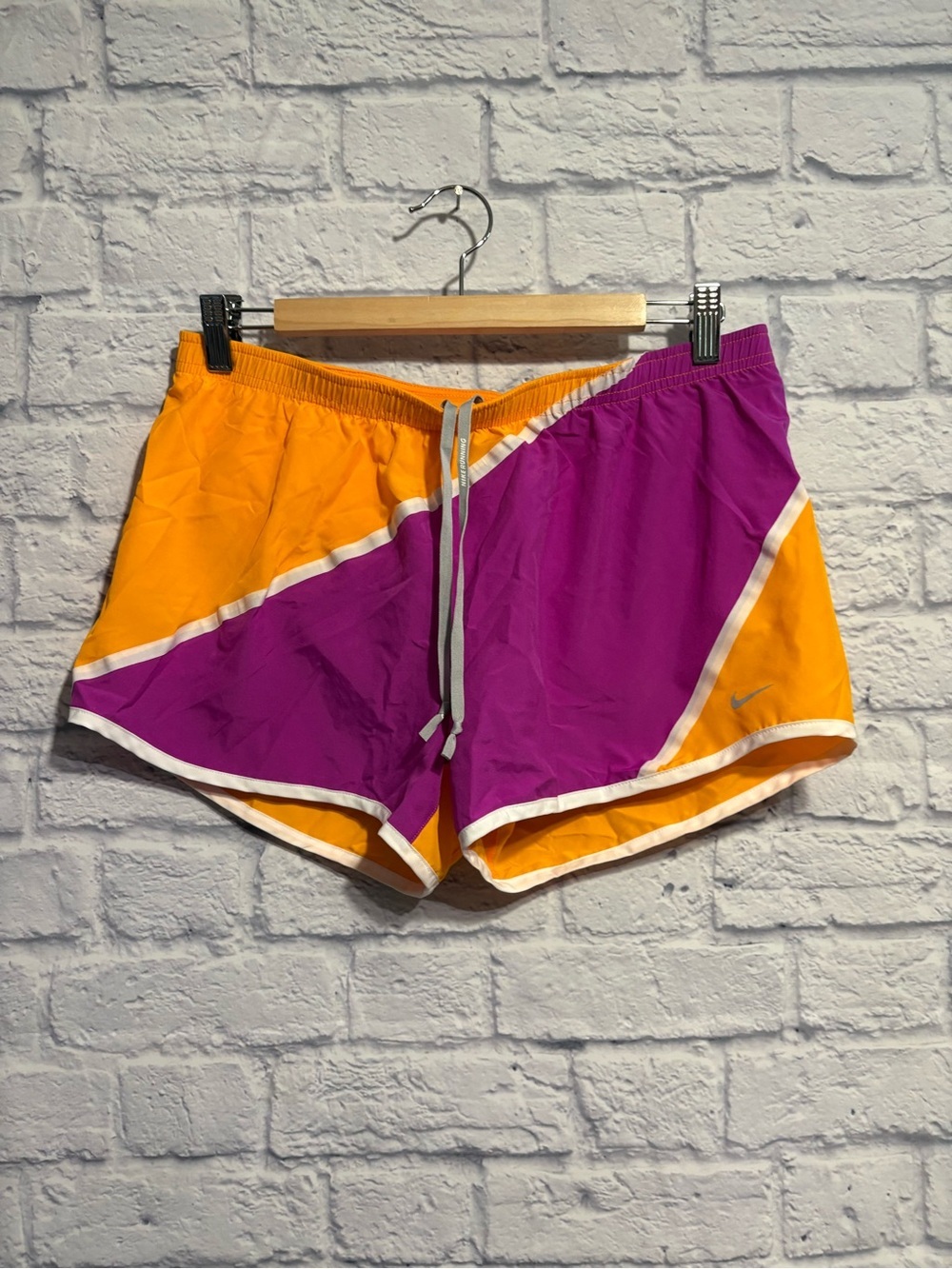 Nike Running Shorts Orange Purple Color Block Retro Gym Size Medium
